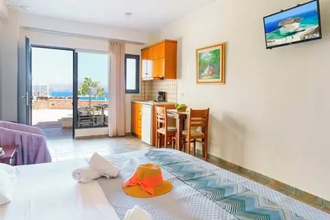 Sunrise Suites in Καλύβες — foto 13