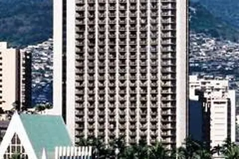 Hilton Waikiki Beach in Honolulu