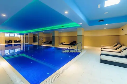 Vile Oliva Petrovac in Petrovac centar — foto 9