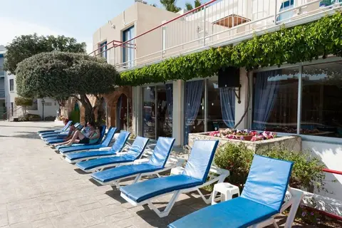 Green Bungalows in Ayia Napa — foto 14