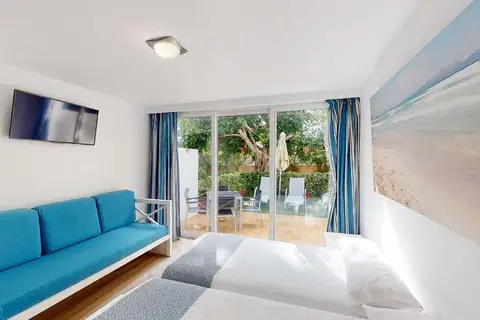 HYB Eurocalas in Calas de Mallorca — foto 7