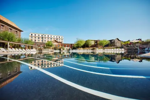 Hotel Gold River at PortAventura World in Lladurs