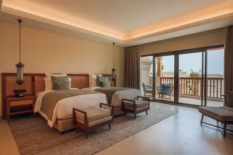 Naama Beach Villas & Spa in Al Aqah - العقة — foto 26