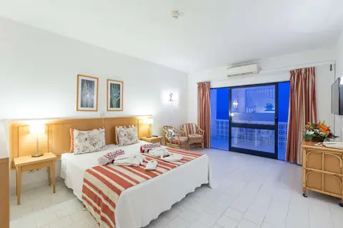 Grand Muthu Oura View Beach Club in Albufeira — foto 22
