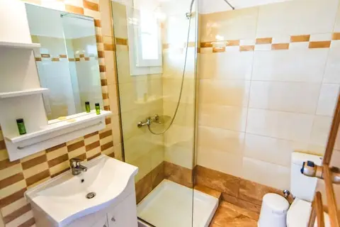 Angelina’s Hotel & Apartments in Σιδάρι — foto 21