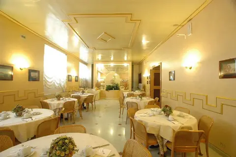 Hotel Nuovo Rebecchino in Napels — foto 3