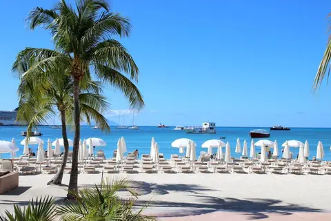 Holland House Beach Hotel in Philipsburg — foto 7