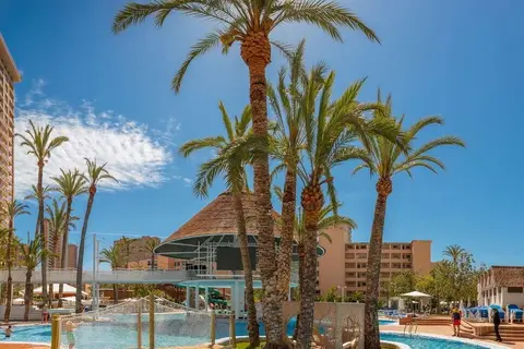 Magic Tropical Splash Aparthotel in La Cala de Finestrat — foto 13