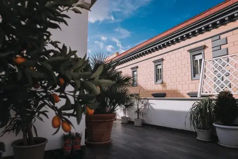 Palazzo San Michele in Napels, foto 9