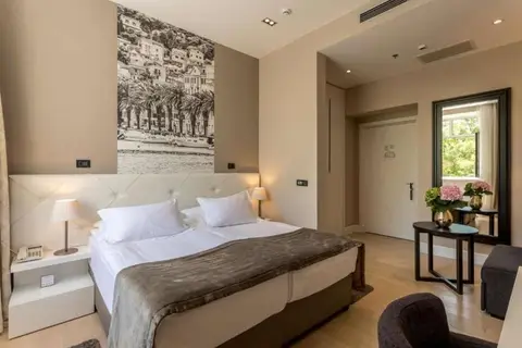 Cornaro Hotel in Split — foto 14