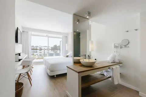 AluaSoul Ibiza in Santa Eulalia, Ibiza — foto 3