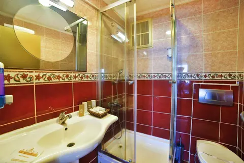 Grand Emin Hotel in İstanbul — foto 27