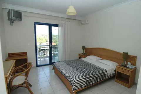 Rodon House Aparthotel in Λιμενάρια — foto 19