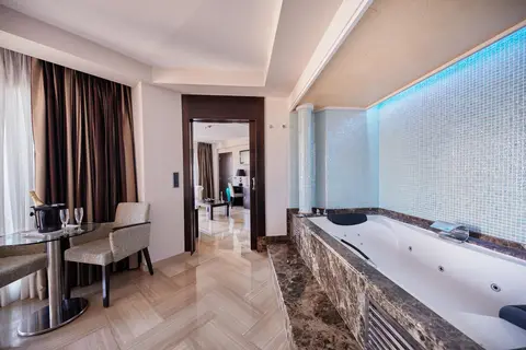 Sandos Monaco Beach Hotel & Spa in Benidorm — foto 24