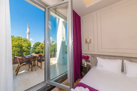 Beyaz Saray in Fatih — foto 15