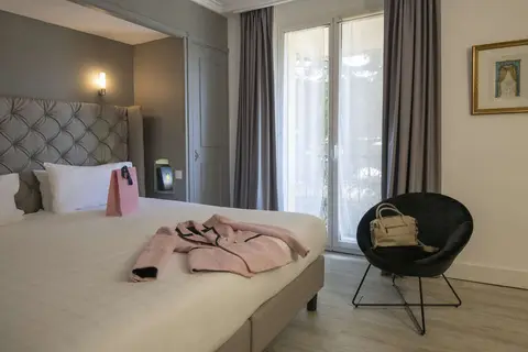 Golden Tulip Hotel de Paris in Cannes — foto 18