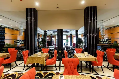 Red Castle Hotel in Sharjah — foto 8