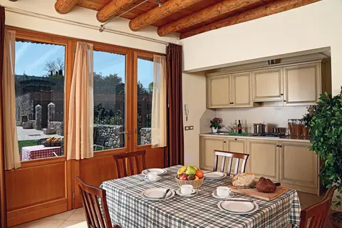 Residence Borgo Mondragon in Colà di Lazise — foto 9