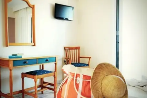 Marianna Hotel Apartements in Τιγκάκι — foto 11