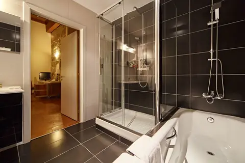 Eurostars Monumento Monasterio de San Clodio Hotel & Spa in Leiro, foto 2