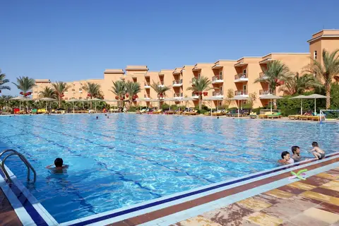 Three Corners Sunny Beach Resort in Al Ahia'