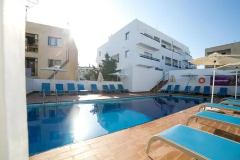 Flora Maria Hotel in Ayia Napa