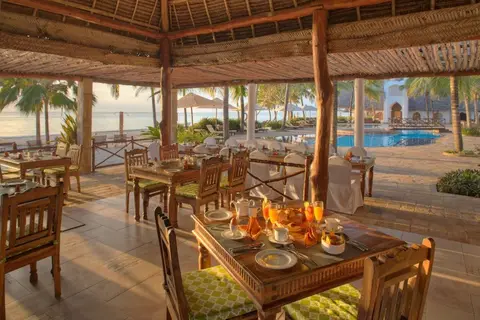 Sultan Sands Island Resort in Kiwengwa — foto 9