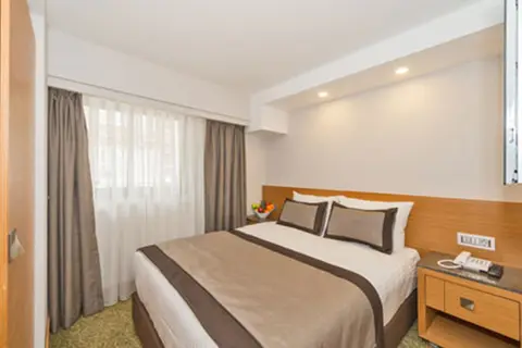 Bisetun Hotel in Fatih — foto 22