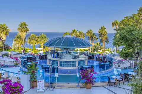 The Grand Blue Sky International in Kuşadası, foto 6