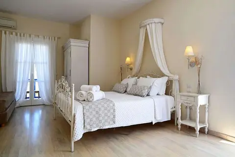 Erato Hotel Mykonos in Agios Ioannis Diakoftis, foto 2