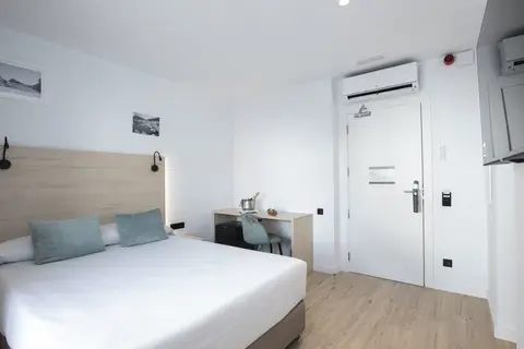 Hotel Coral Boutique in Torroella de Montgrí — foto 16