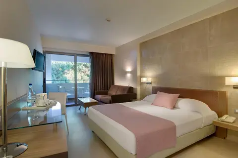 Olympic Palace Resort Hotel & Convention Center in Ιαλυσός — foto 3
