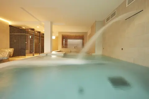 Ebano Hotel Apartments & Spa in Sant Jordi de ses Salines — foto 24