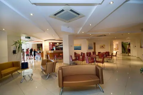 Blubay Apartments by ST Hotels in Gzira — foto 9
