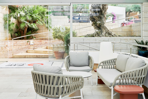 Exe Portals Nous foto 19