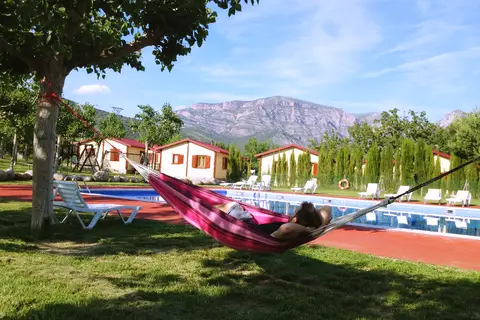 & Bungalowpark Isábena in Benabarre