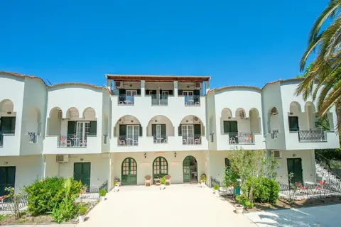 Vassilis Paradise Garden Aparthotel in Άγιος Γεώργιος — foto 8