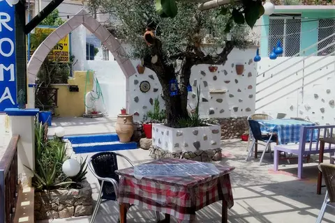 Aroma Stegna in Αρχάγγελος — foto 14