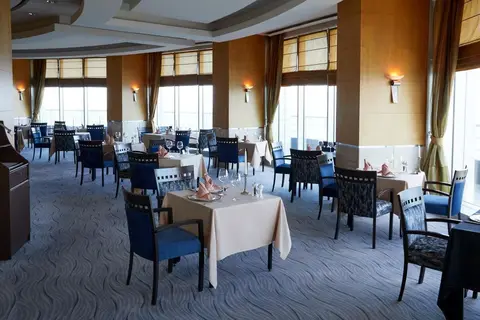 Wyndham Grand Izmir Özdilek Thermal & Spa in Konak — foto 7
