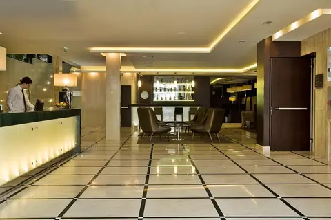 Turim Av Liberdade Hotel in Almada — foto 4