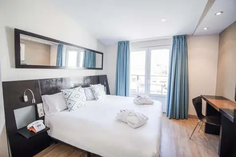 Hotel Petit Palace Plaza de la Reina in Valencia