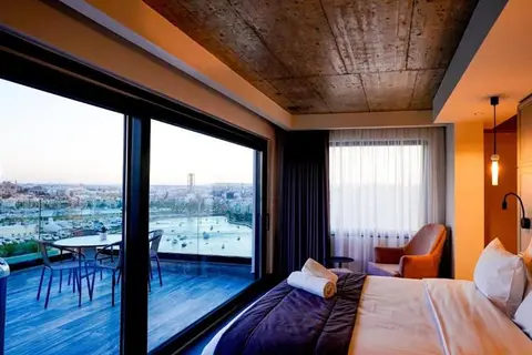 The Londoner Hotel in Sliema — foto 11