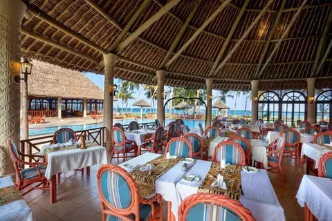 Neptune Palm Beach Boutique Resort & Spa in Diani Beach — foto 25
