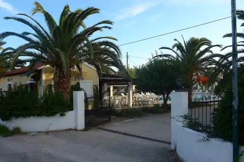 Tzilios Studios in Αχαράβη — foto 25