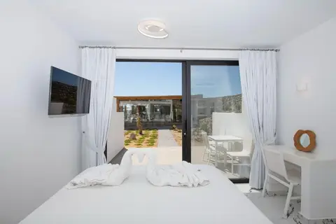 Bianco A Nero in Paradise Beach Club Mykonos, foto 29
