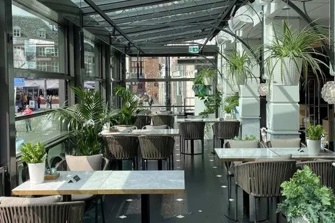 Golden Tulip Hotel Central foto 9