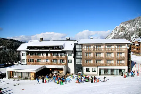 Alm Hotel Kärnten in Hermagor-Pressegger See — foto 14