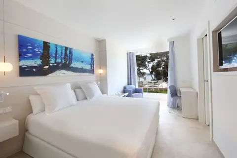 Iberostar Selection Santa Eulalia Ibiza in Santa Eulària des Riu — foto 18