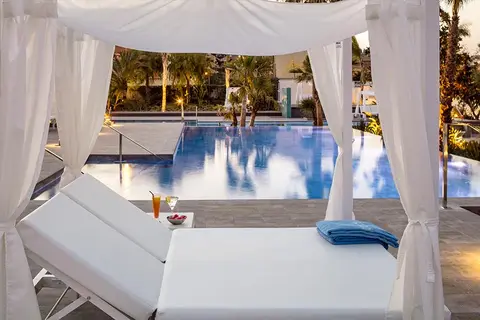 Silhouette & Spa in Malgrat de Mar — foto 2