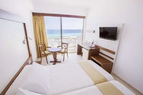 Hotel Biniamar in Sant Llorenç des Cardassar — foto 12